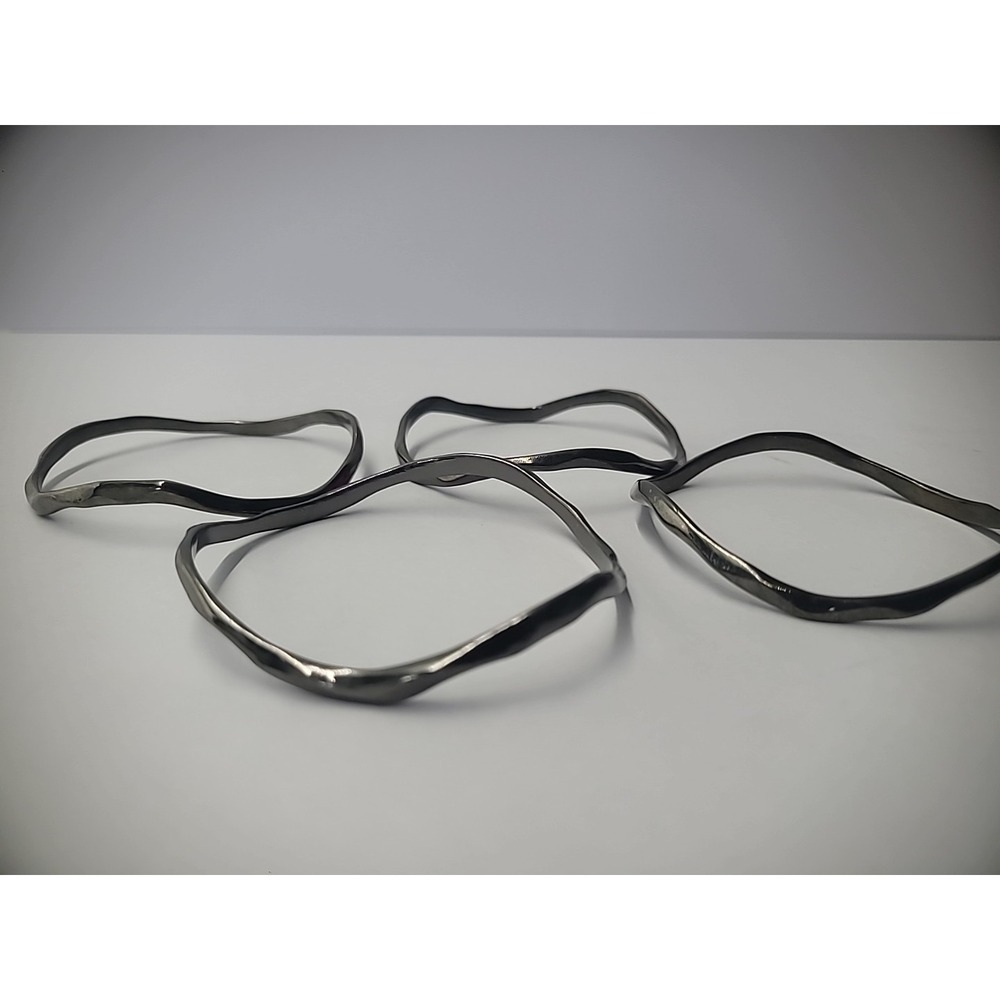 Vintage Bracelet Bangle Hammered Curvy Lot of 4 Bronze Tone Jewelry Costume - Picture 5 of 10